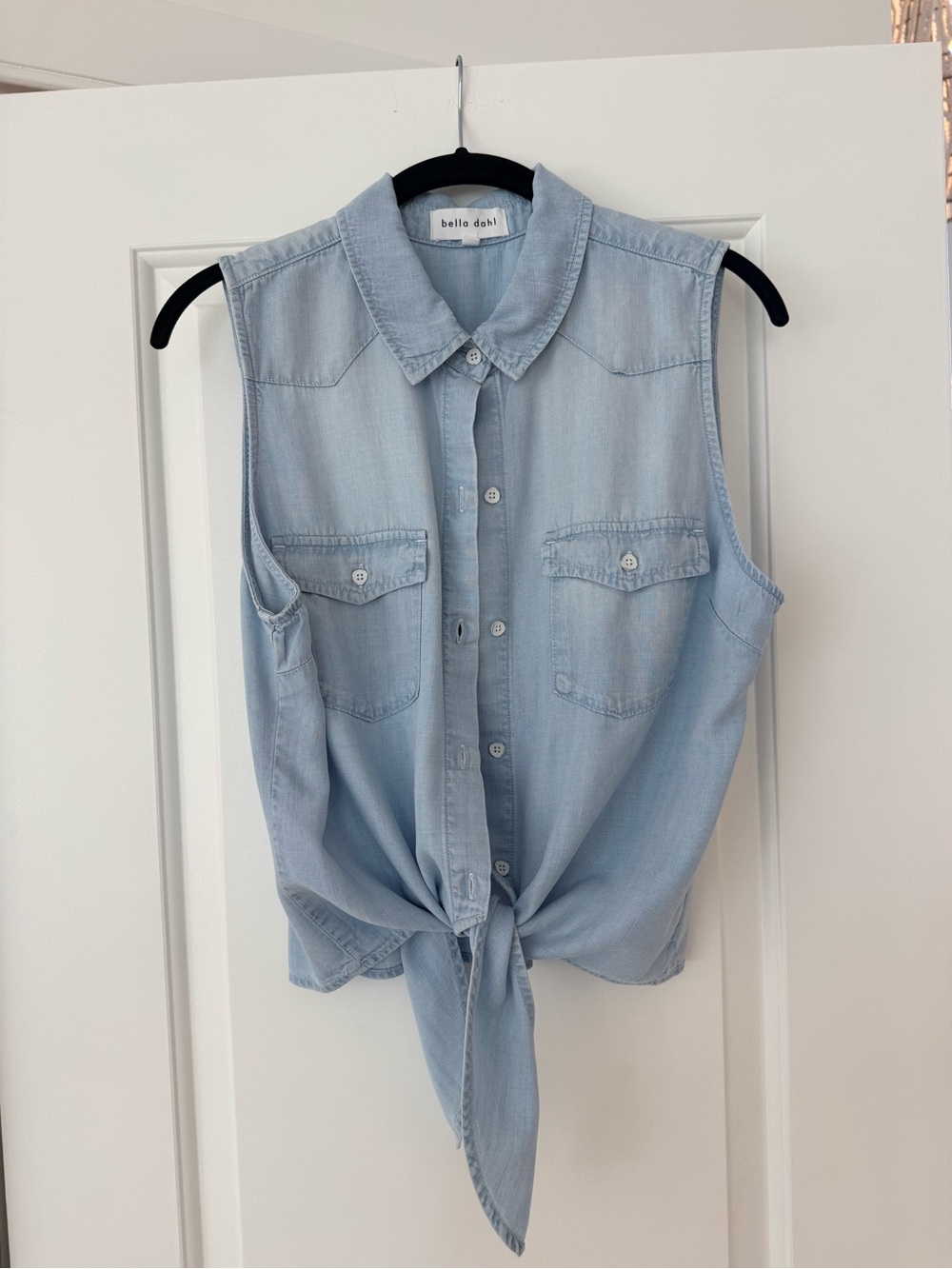 Bella Dahl Light Wash Sleeveless Tie-Front Button Down Shirt